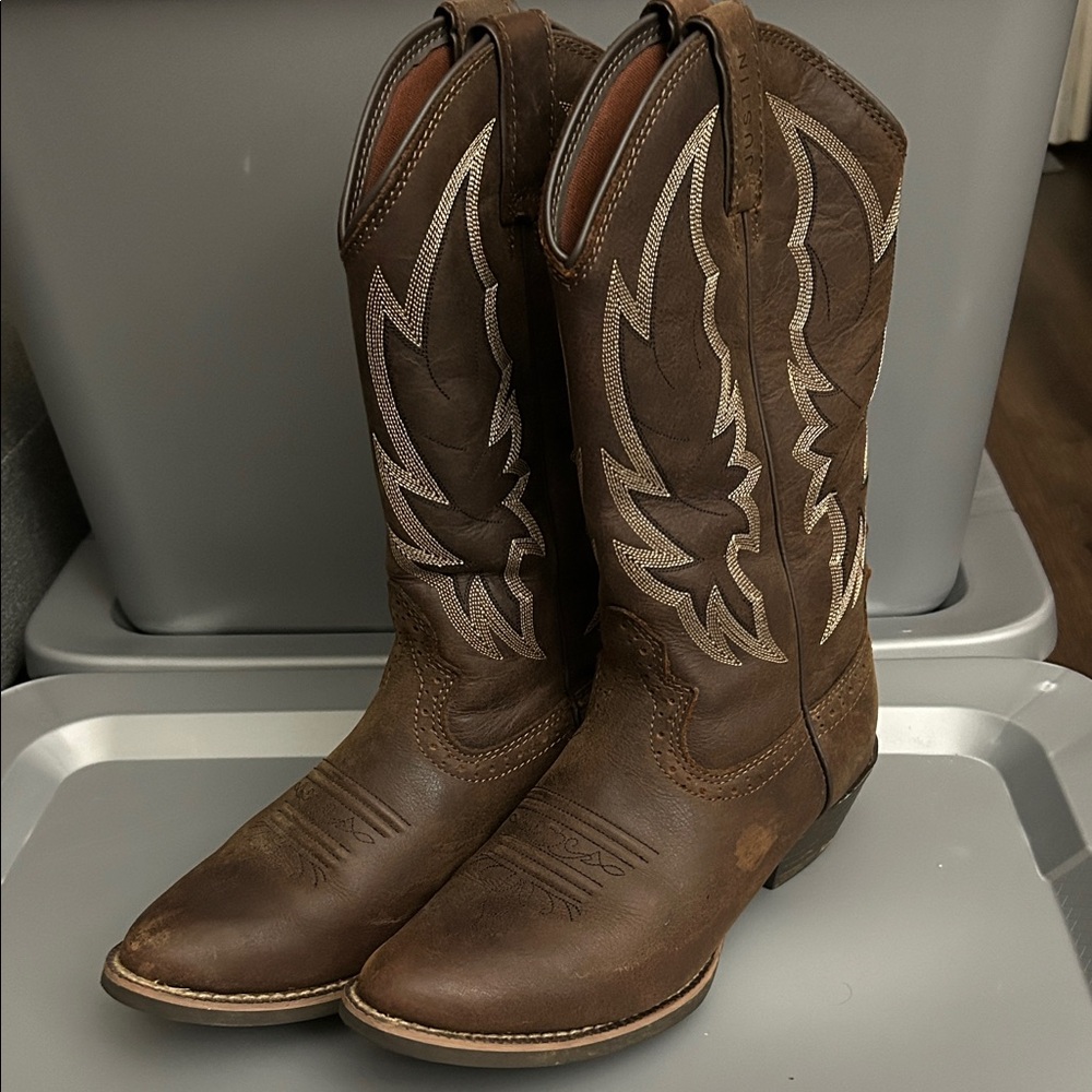Justin Cowboy Boots